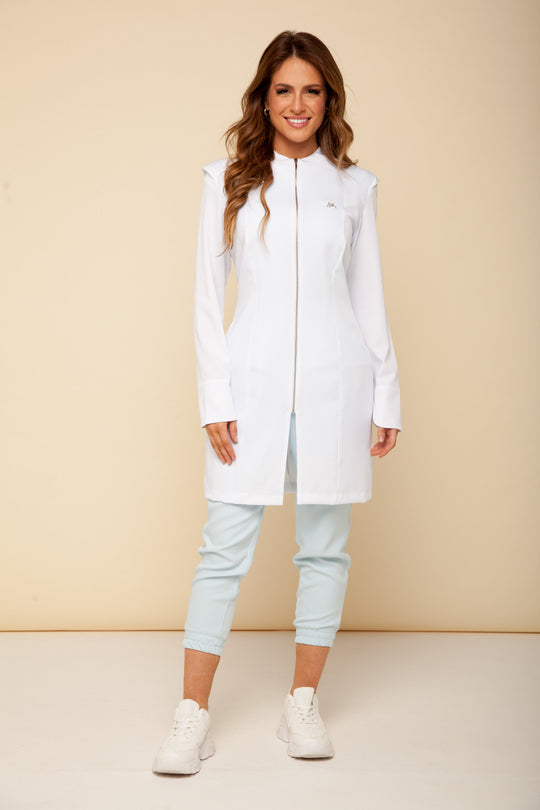 White lab coat for women with front zipper closure