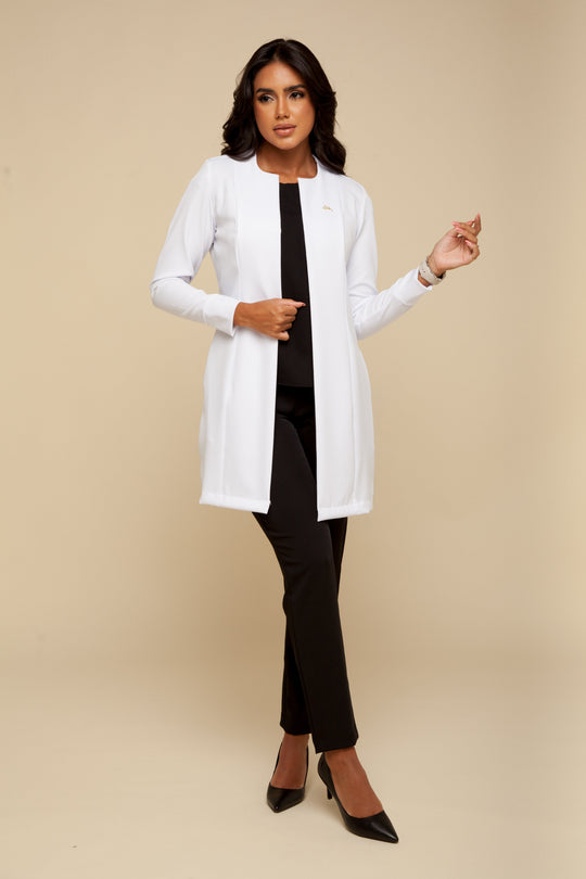 Women’s medical lab coat with open front and polished design
