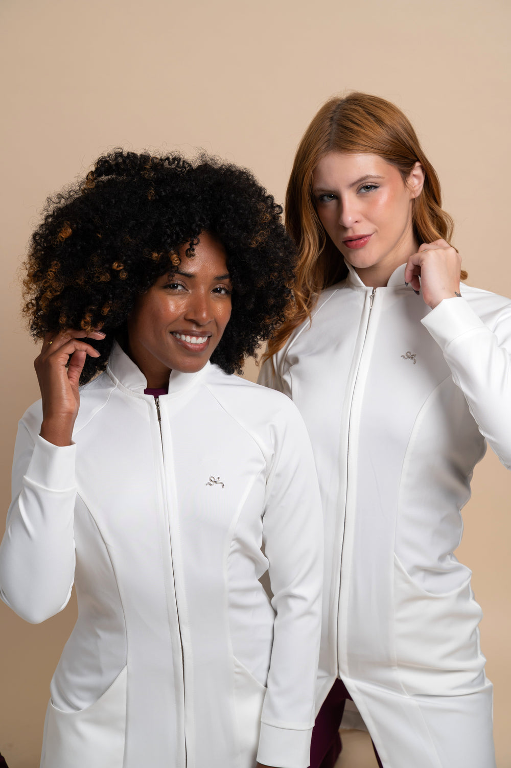 Women’s off white lab coat Louise with tailored fit