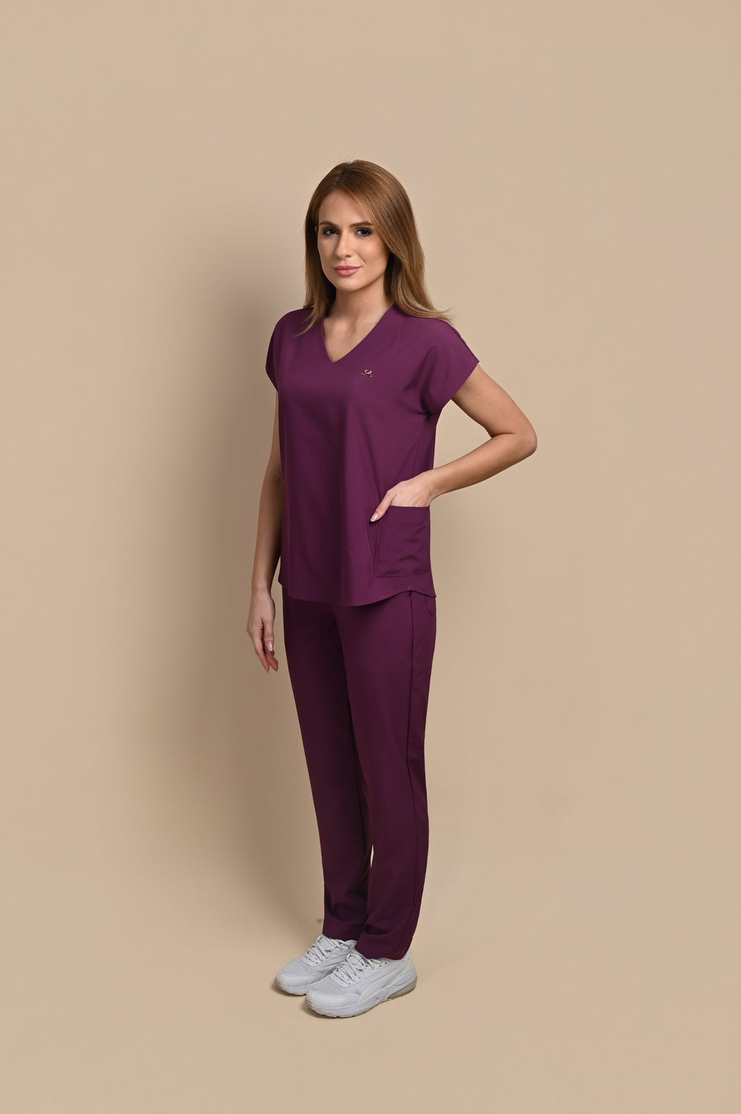 Conjunto de Uniforme Médico Performance Monise Morado para Mujer